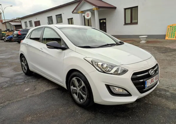 hyundai Hyundai I30 cena 37500 przebieg: 186000, rok produkcji 2015 z Rzeszów